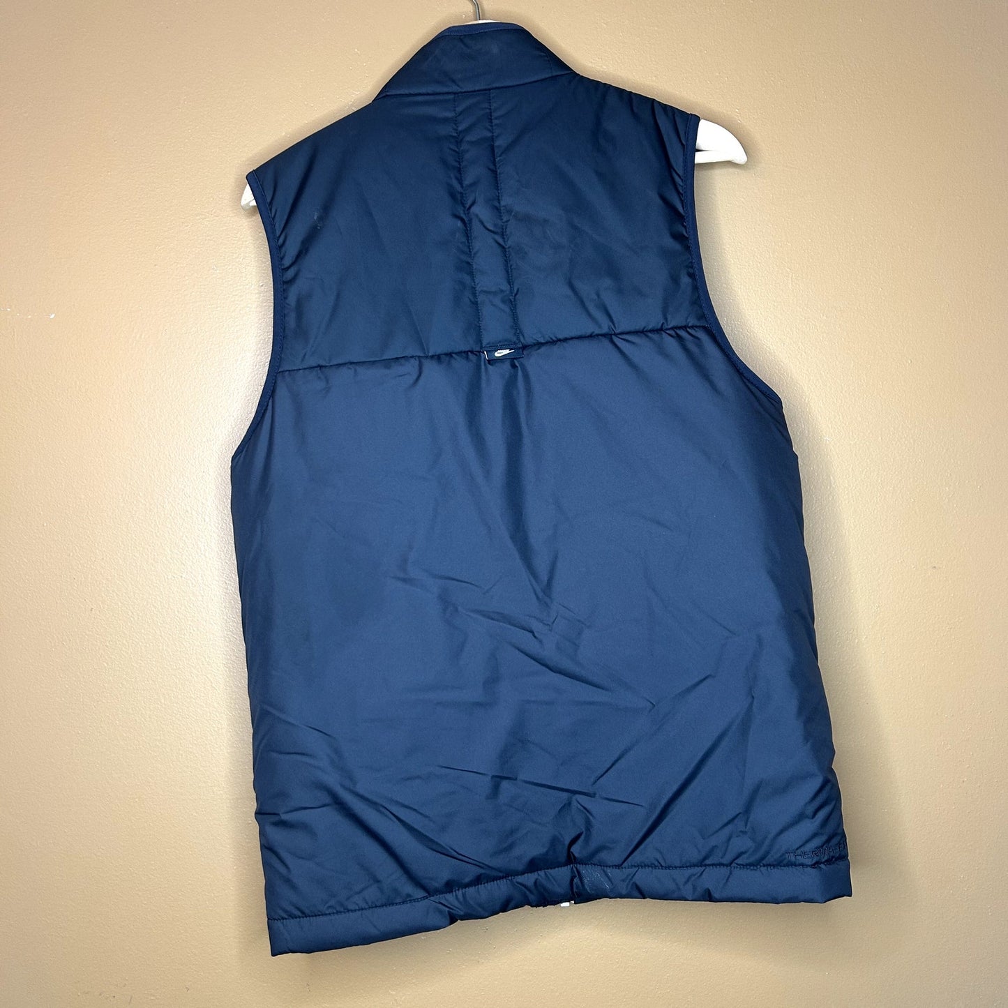 Modern Nike Black Puffer Vest Small