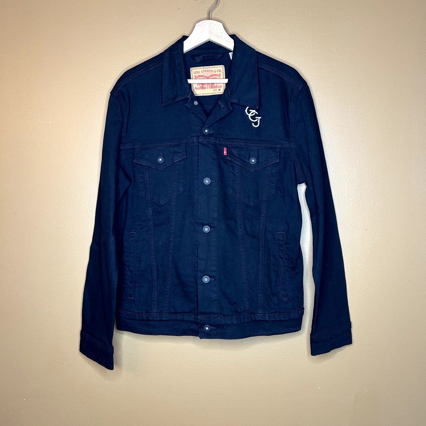 Y2K Black Levis Jacket. Band? Cowboy? Custom