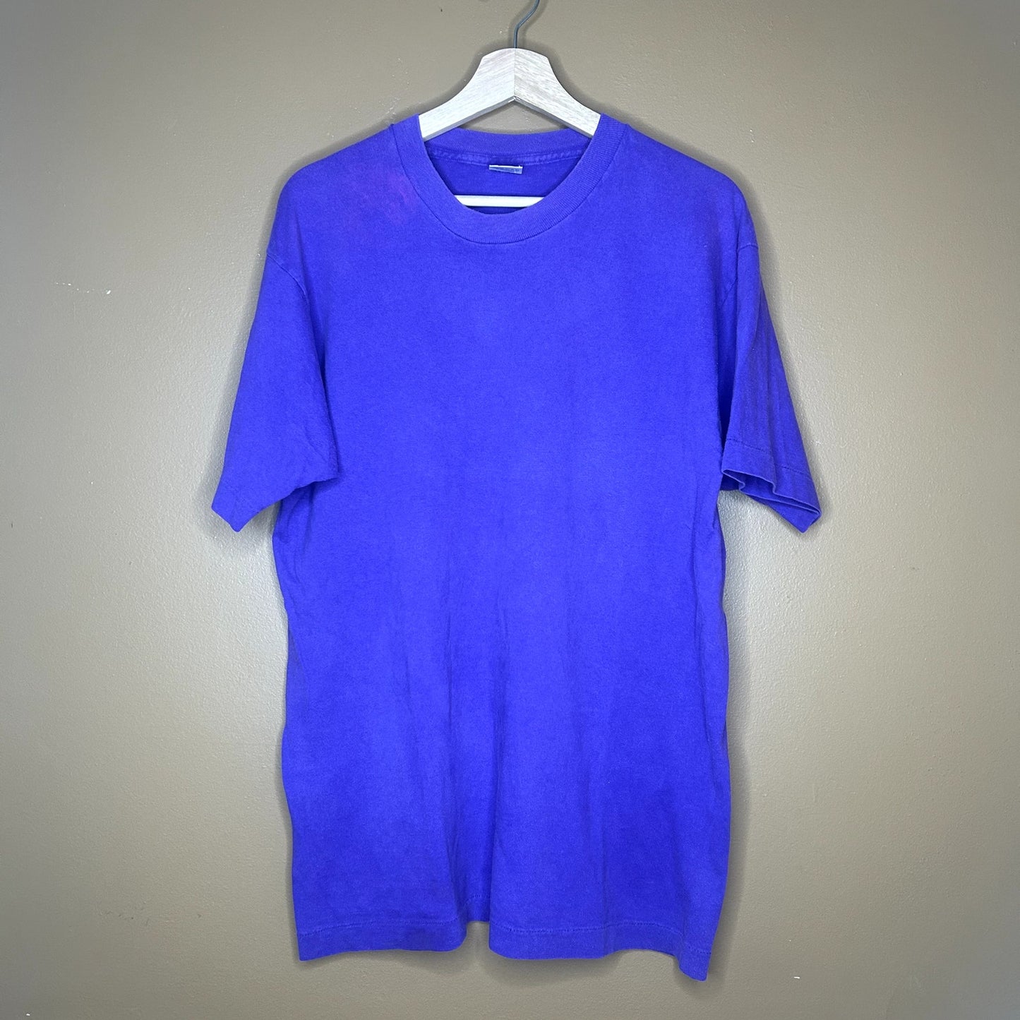 Vintage 90s Blank Purple Fruit Of the Loom T-Shirt