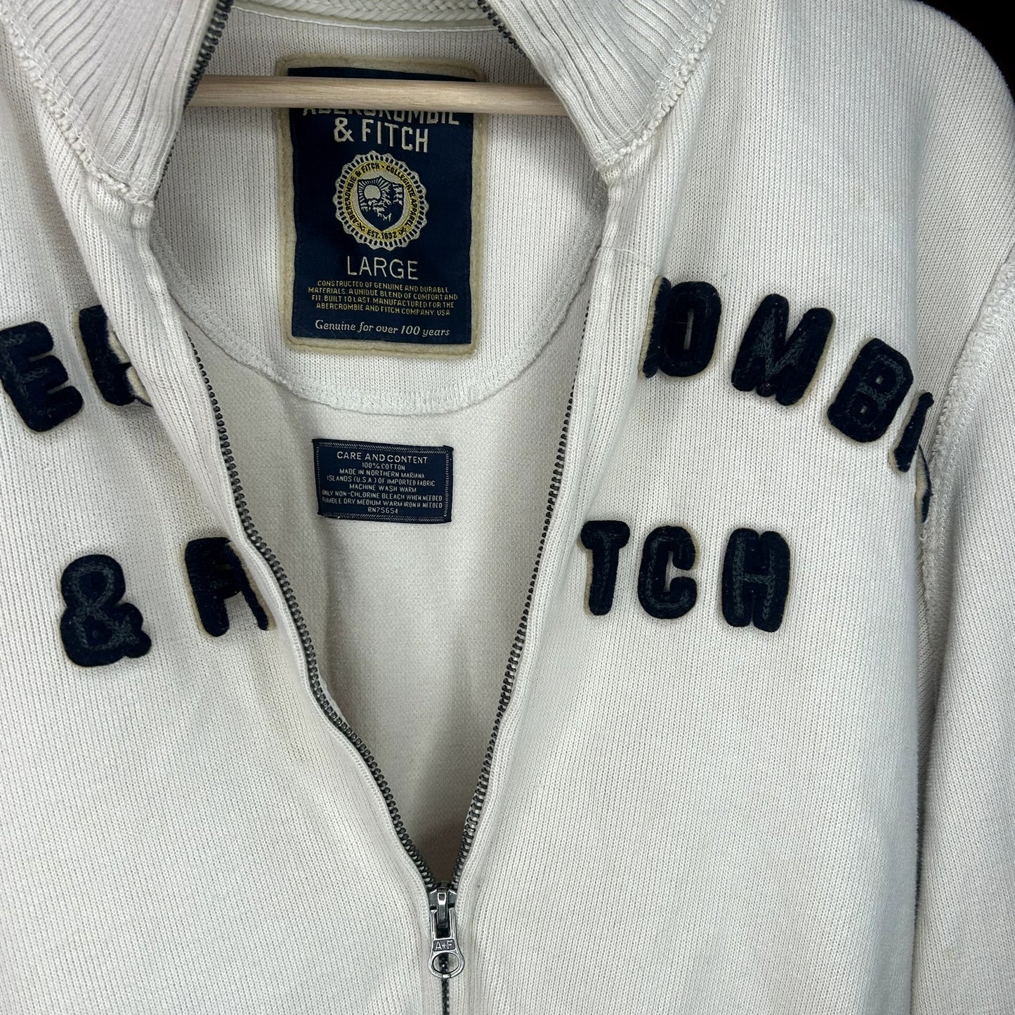 Y2K Abercrombie & Fitch Zip-Up Fleece Sweater