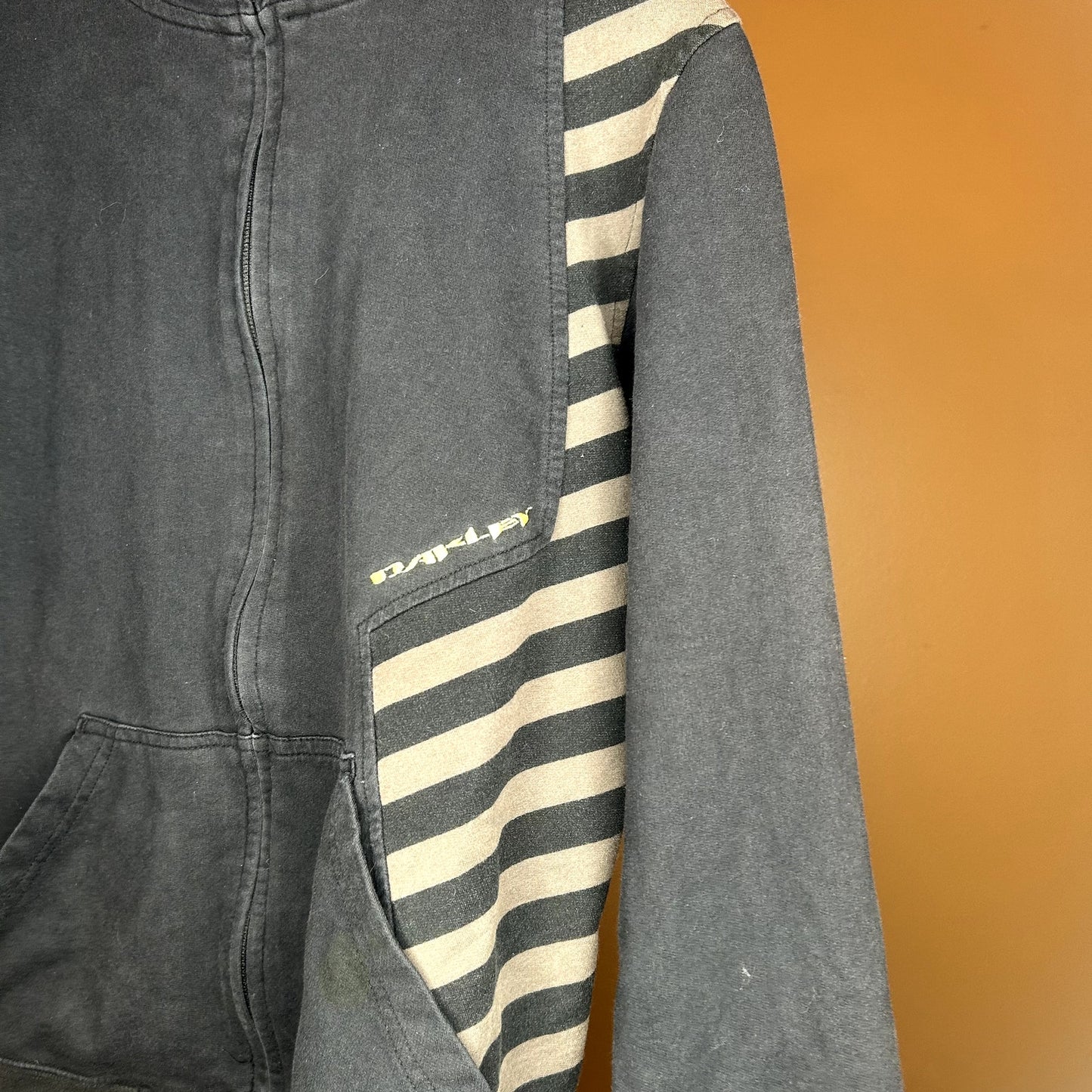 Y2K Oakley Zip-Up Black Hoodie