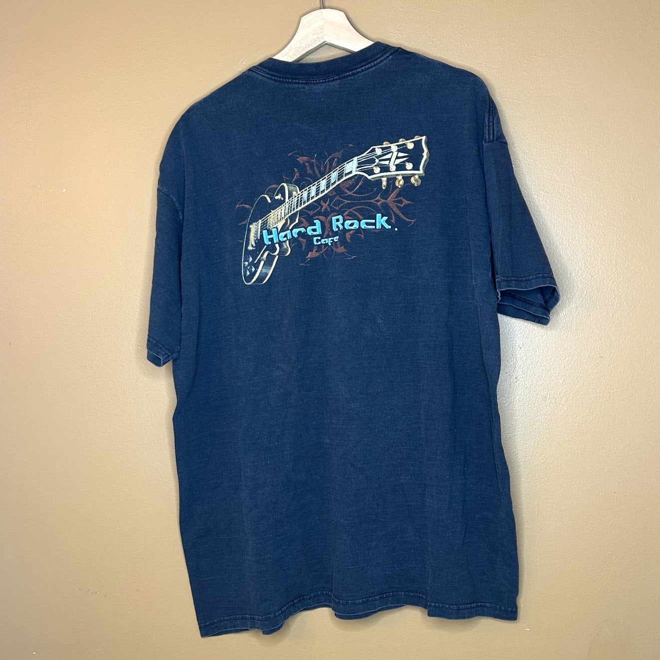 Y2K Hard Rock Cafe Gatlinburg T-Shirt