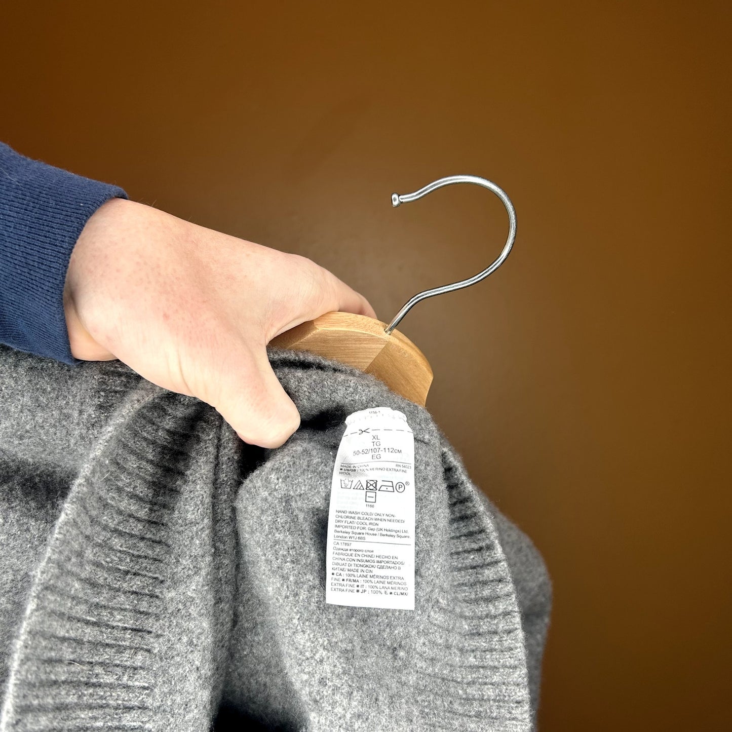 Banana Republic Made Of Italian Yarn Gray Sweater