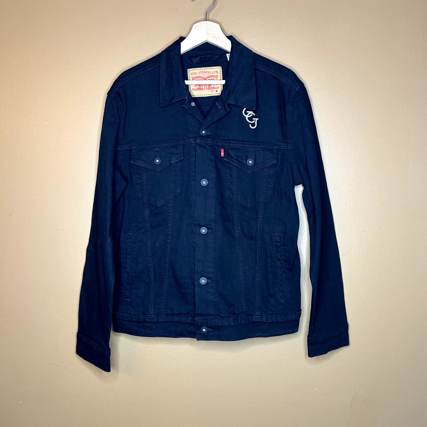 Y2K Black Levis Jacket. Band? Cowboy? Custom