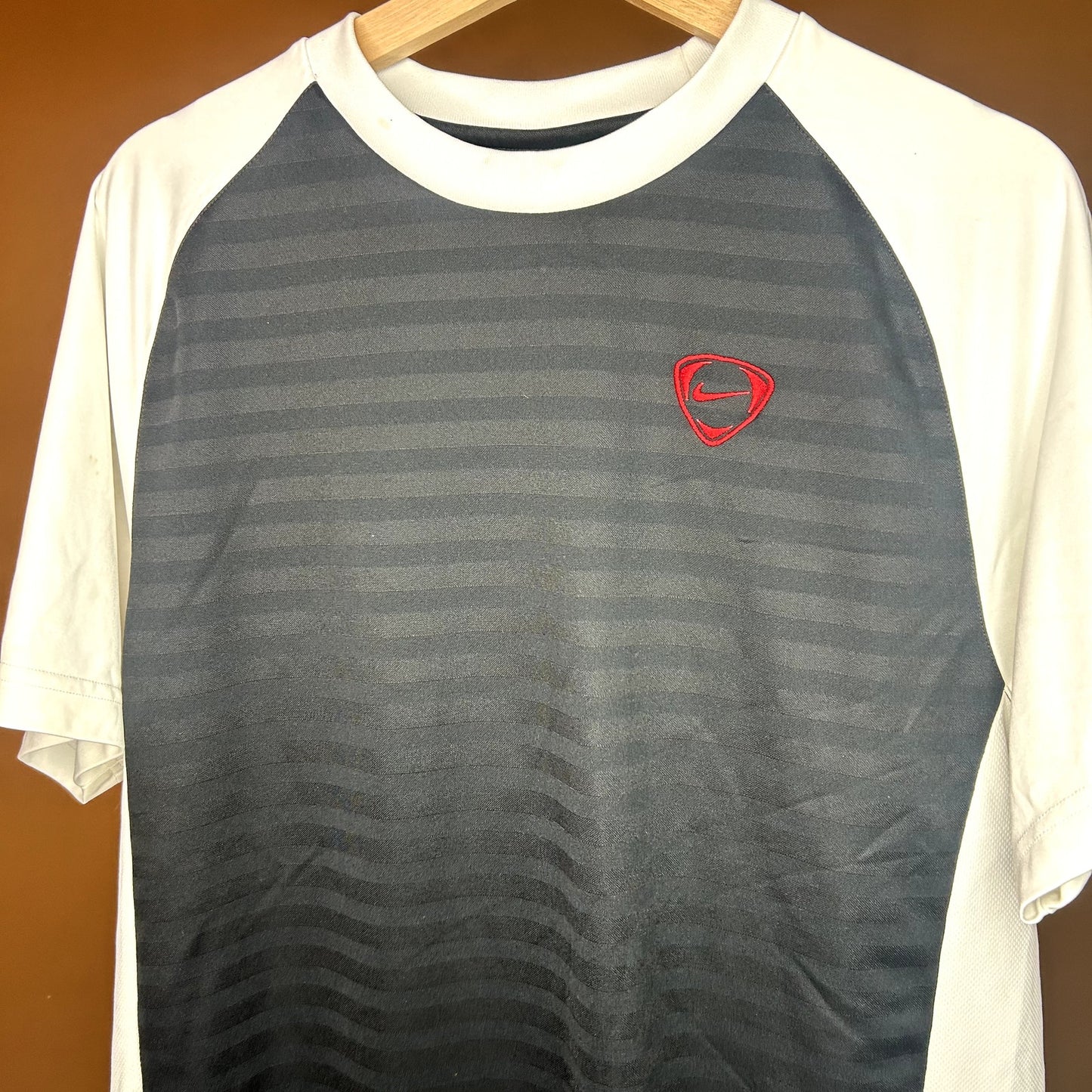 Y2K Nike Soccer Jersey Black & White Large