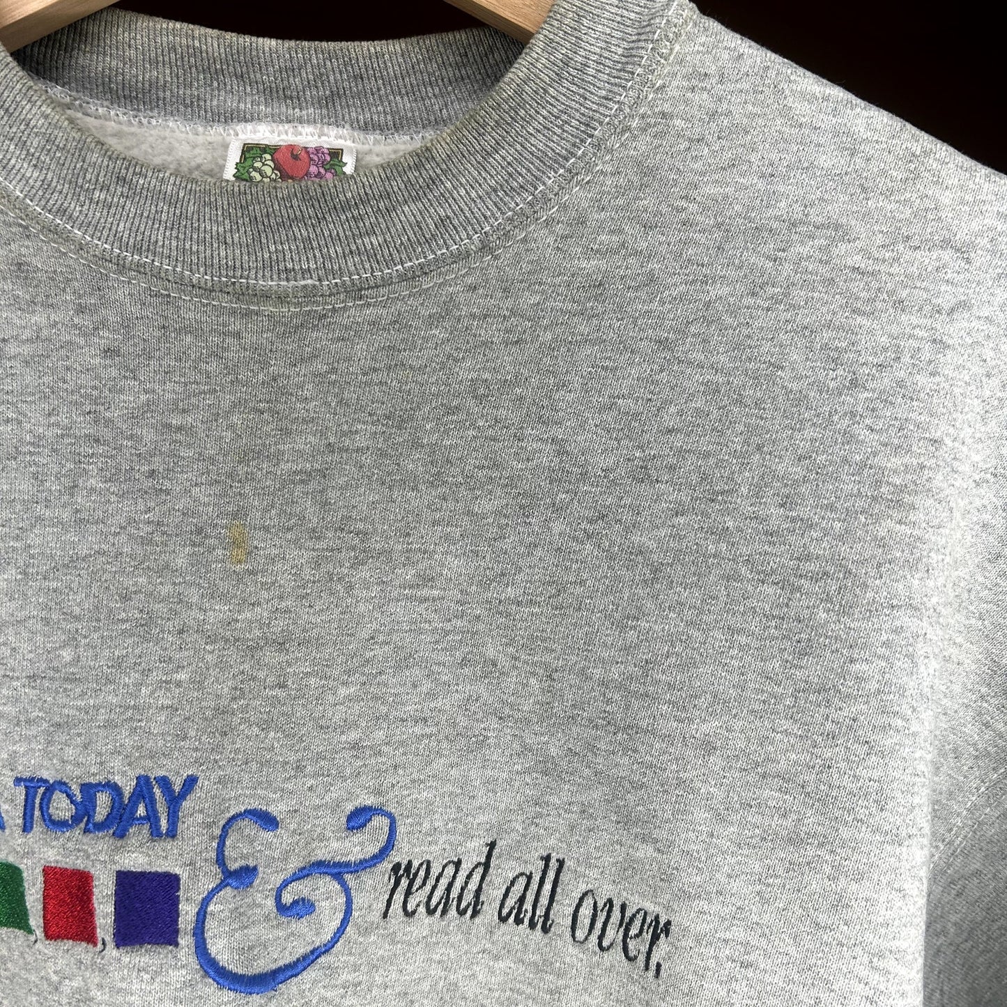VIntage USA Today Grey Crewneck Large