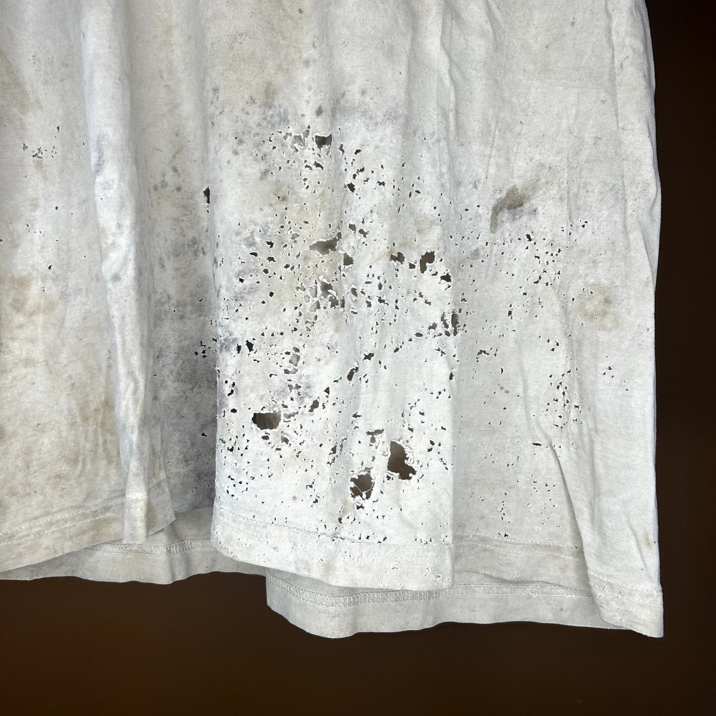 Insanely Thrashed / Distressed Skiing T-Shirt Vintage