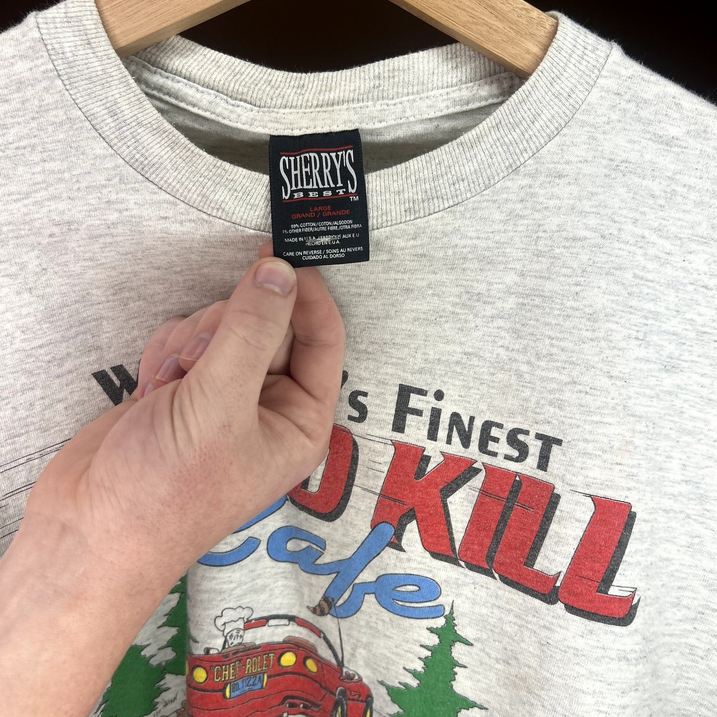 Vintage 90s Funny Wisconsins Road Kill Cafe T-Shirt