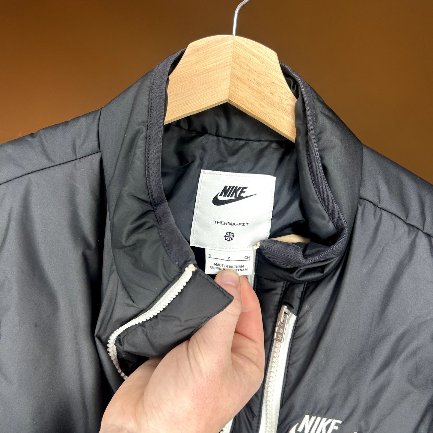 Modern Nike Black Puffer Vest Small
