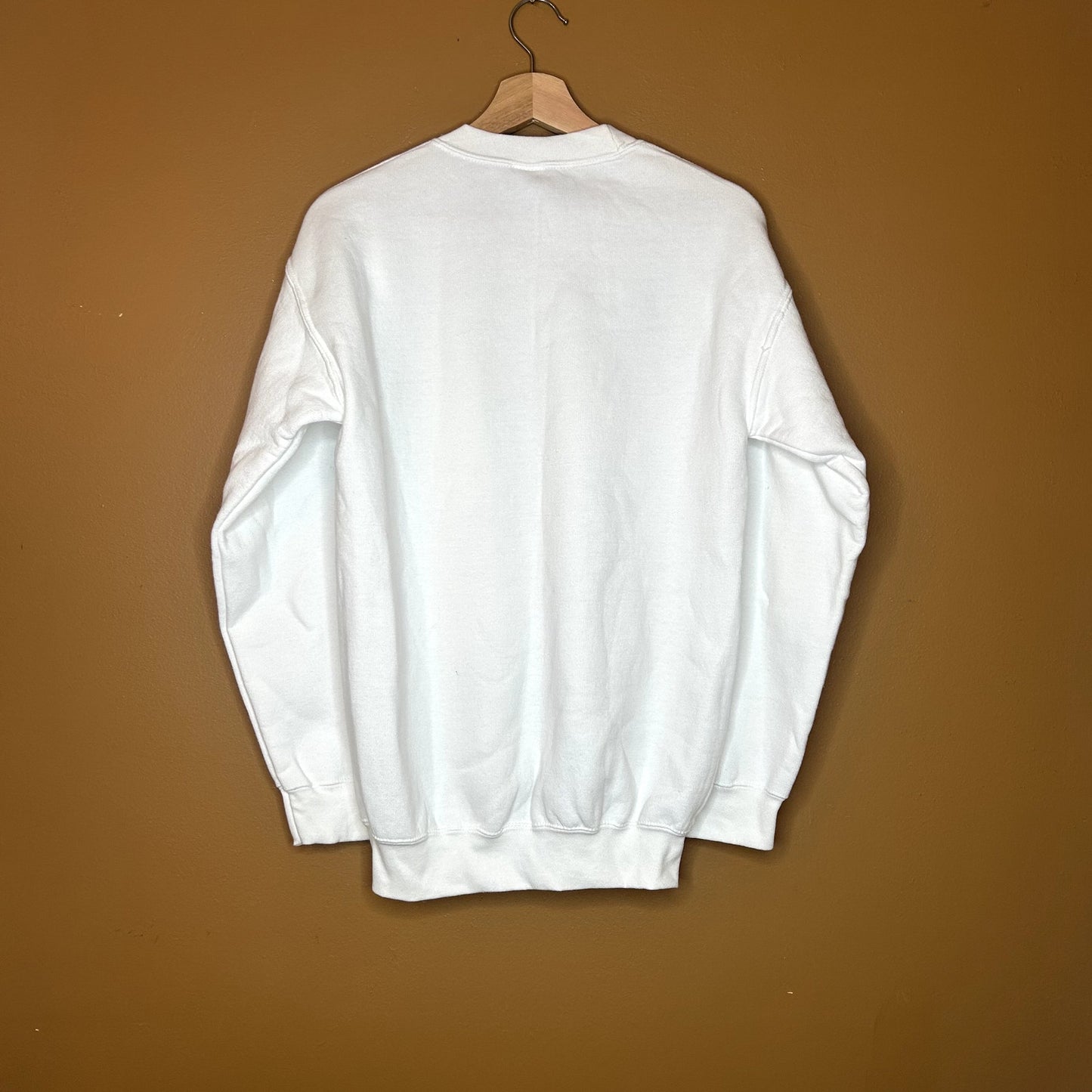 Y2K American Raised Farmer White Crewneck Small