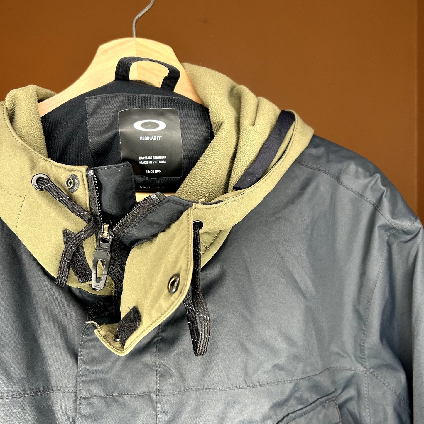 Oakley Winter Ski / Snowboard Jacket XXL