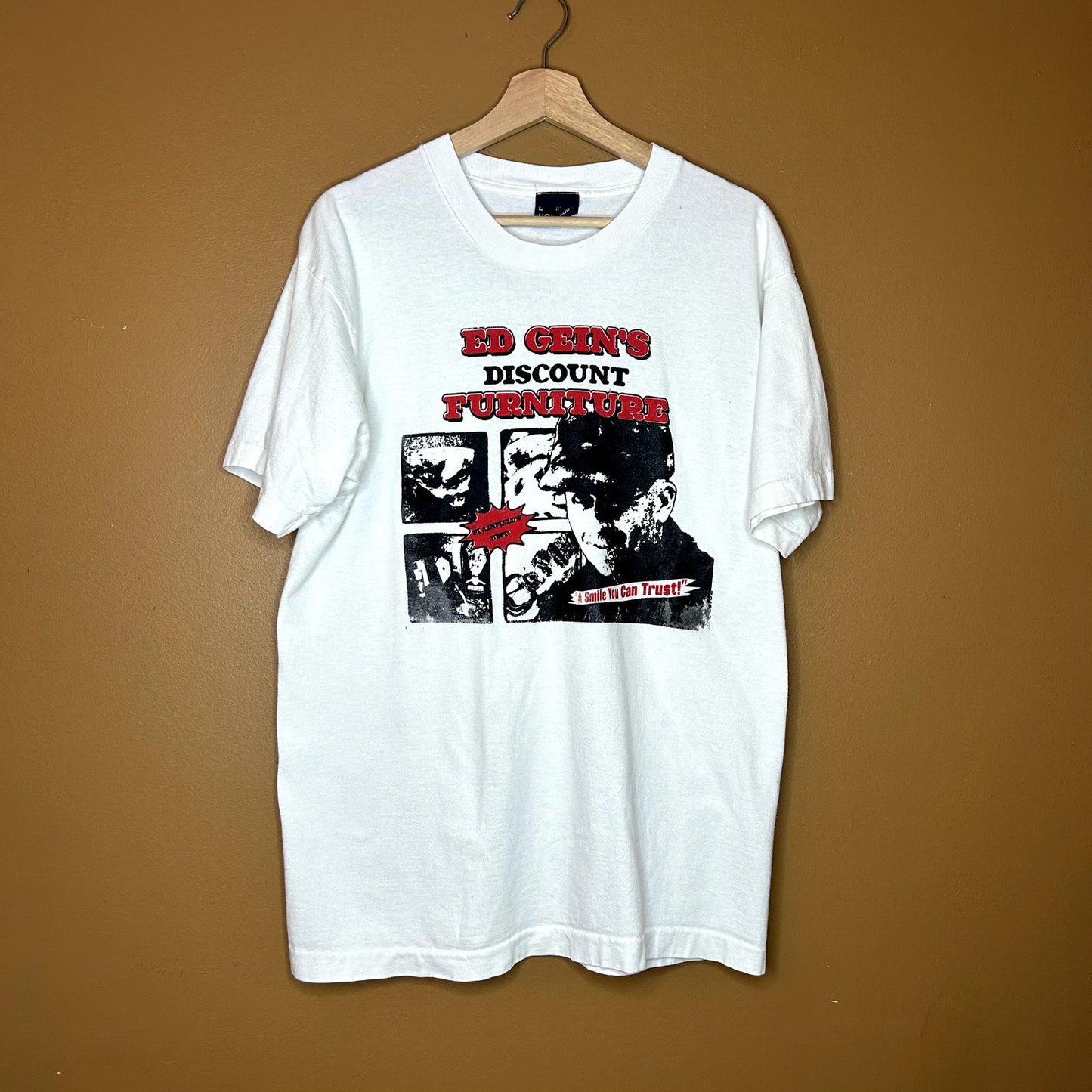 Vintage 90s Ed Gein's Discount Furniture T-Shirt