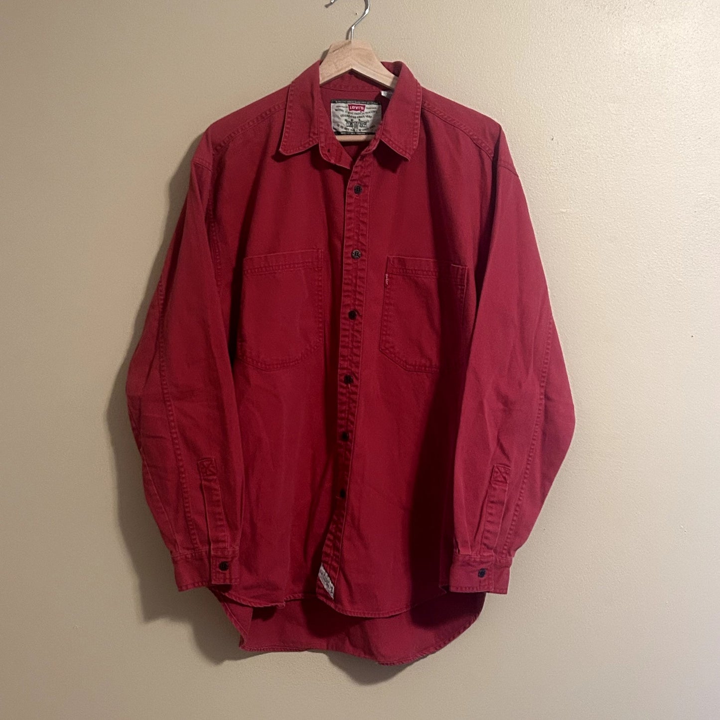 Levis Red Button Up Medium