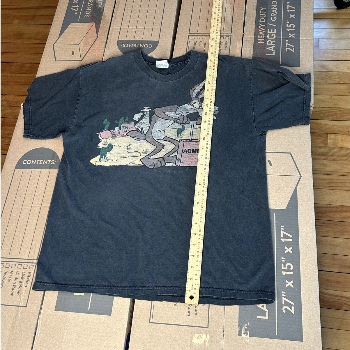 Vintage 90s Looney Tunes Coyote T-Shirt
