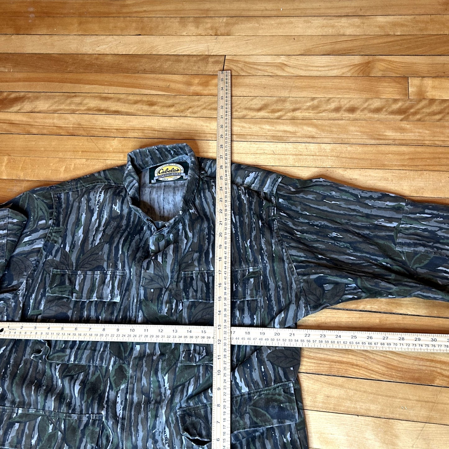 90s Camo Hunting Button Up Jacket