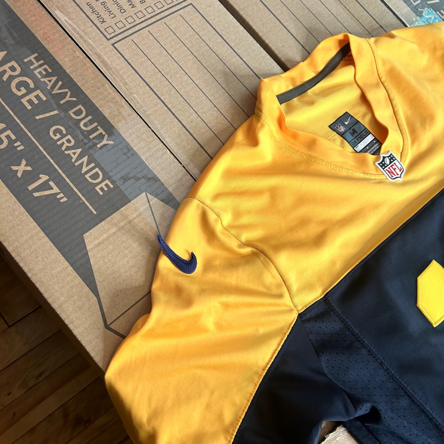 y2K Aaron Rodgers Packers Throwback Nike Jersey Medium