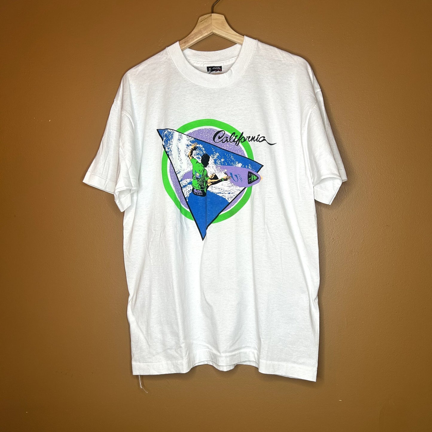 Vintage 90s California Surfing Graphic T-Shirt