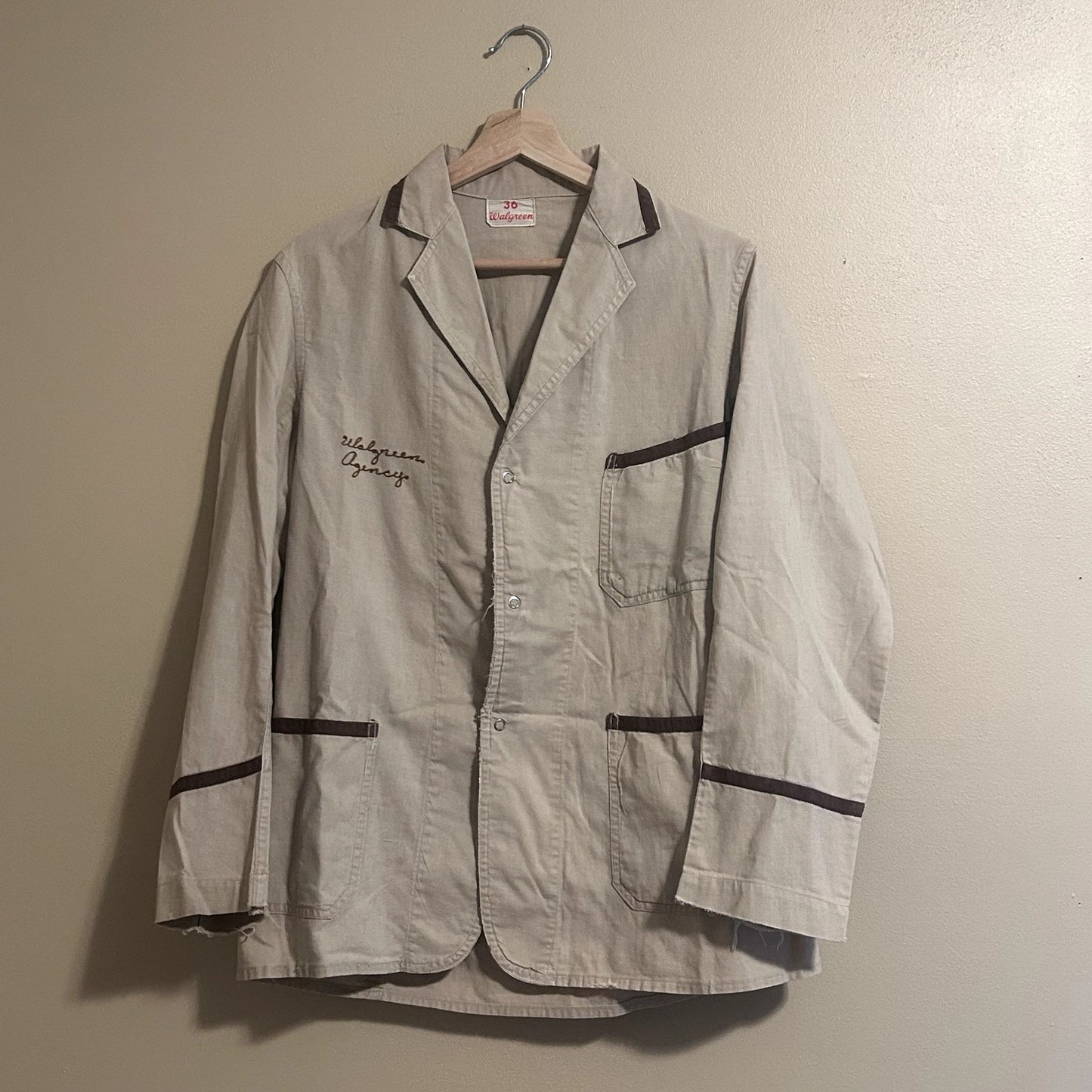 True Vintage 50s/60s Walgreens Chain Stitched Work Coat 38