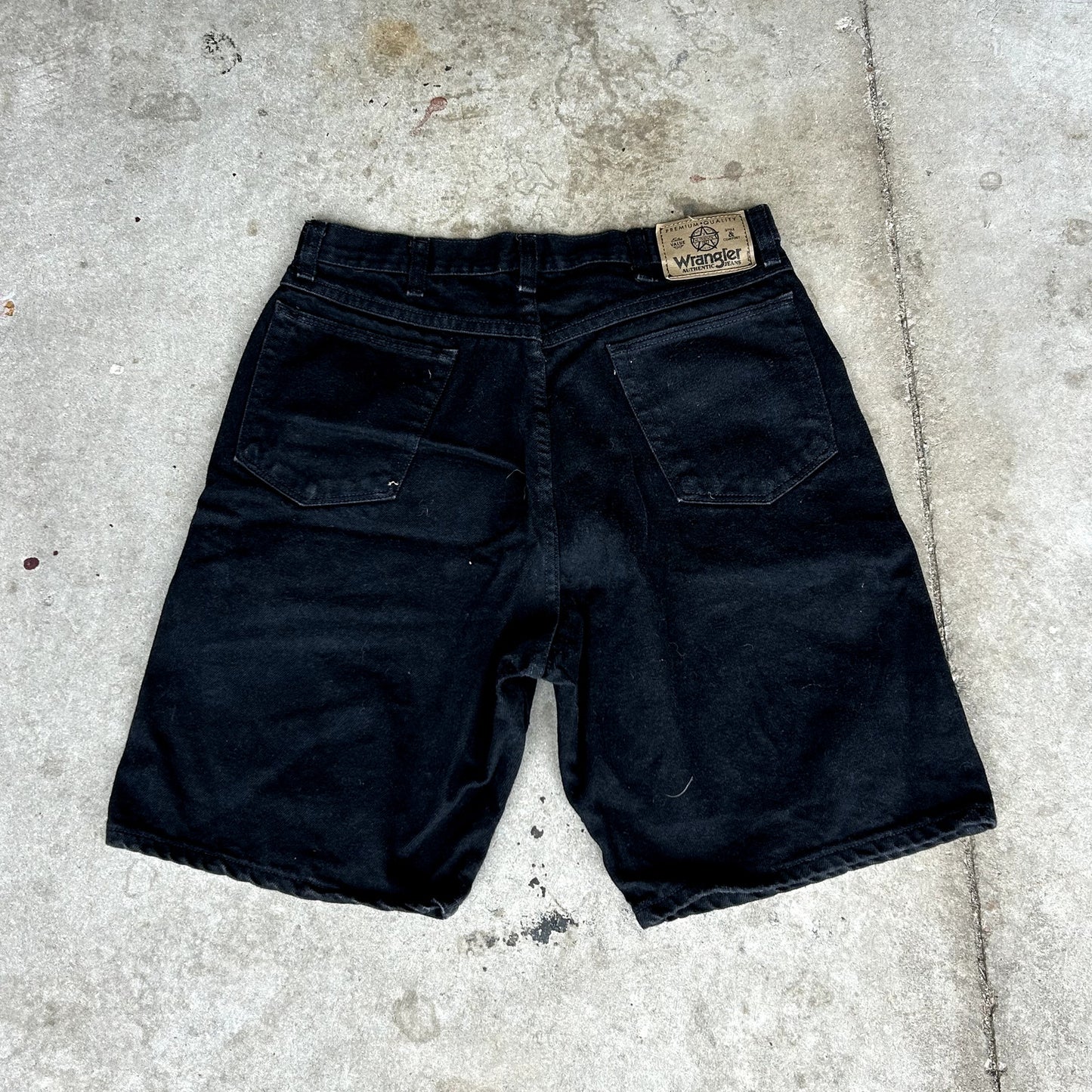Y2K Black Wrangler Jorts