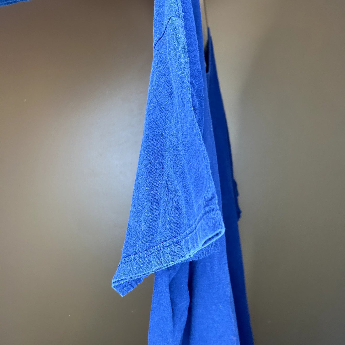 Vintage Fruit of The Loom T-Shirt some small Stains