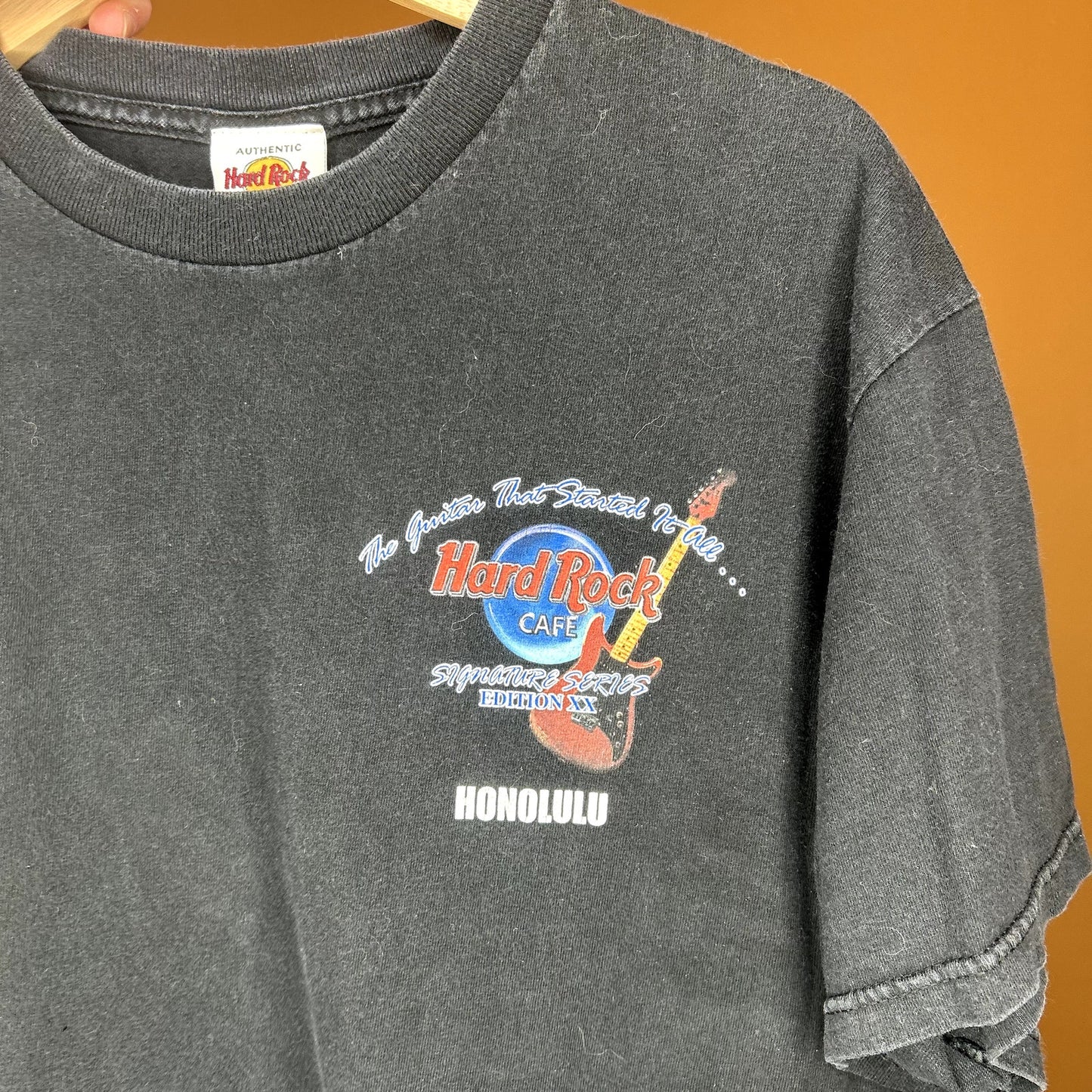 Vintage 90s Eric Clapton X Hard Rock Cafe Graphic T-Shirt Large