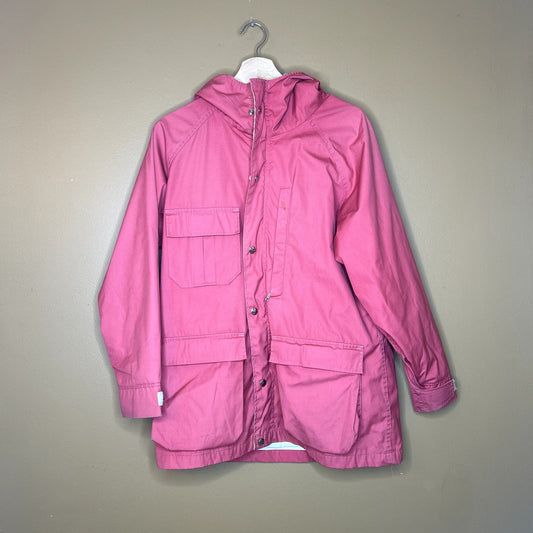 Vintage Woolrich For Women Pink Winter Coat has stains