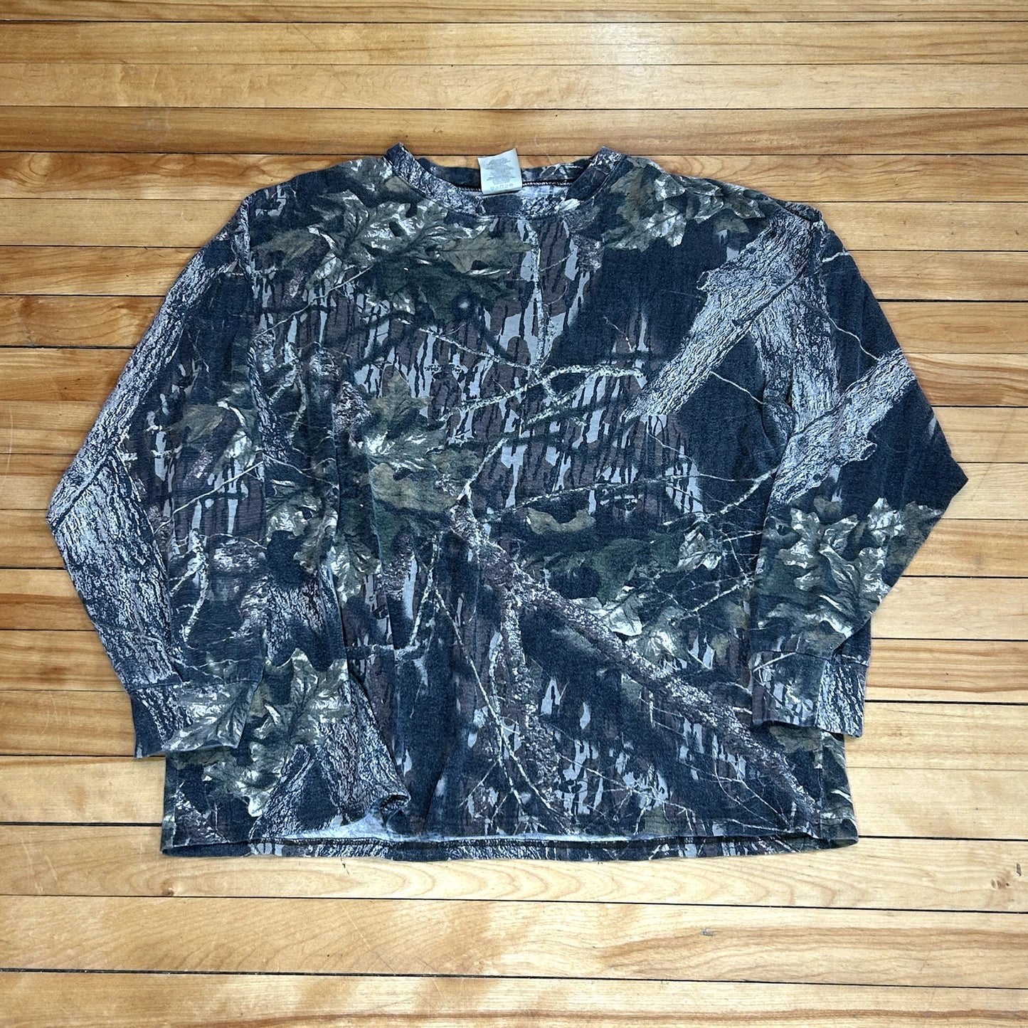 Y2K Mossy Oak Long Sleeve Camo T-Shirt
