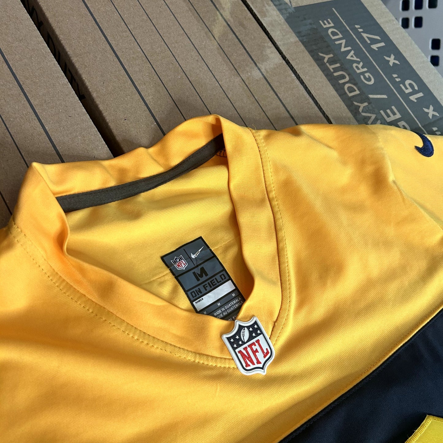 y2K Aaron Rodgers Packers Throwback Nike Jersey Medium