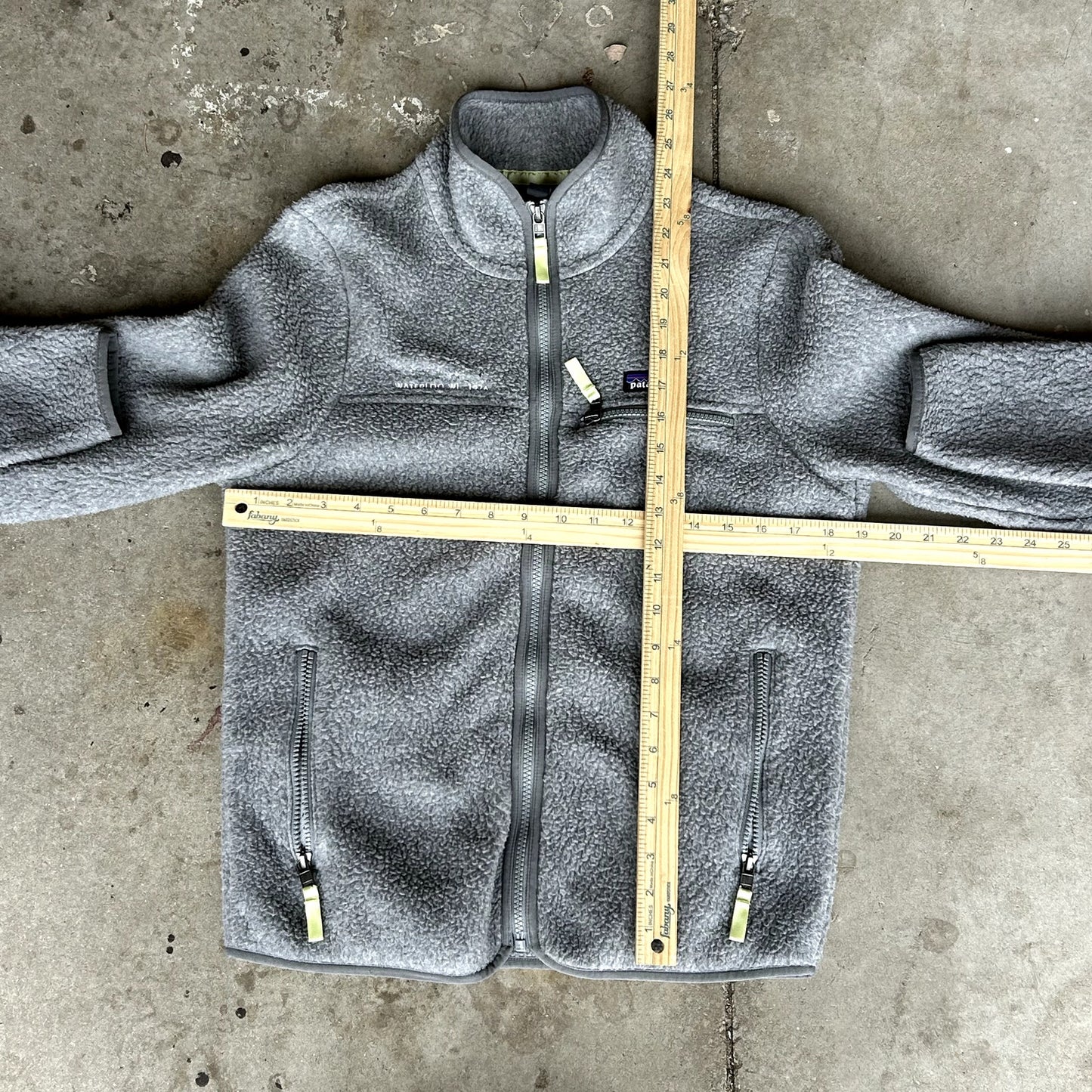 Patagonia Depile Sweater Small, *Has Hole*