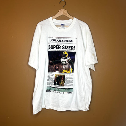 Y2K 2010 Bj Raji Packers Newspaper T-Shirt XL