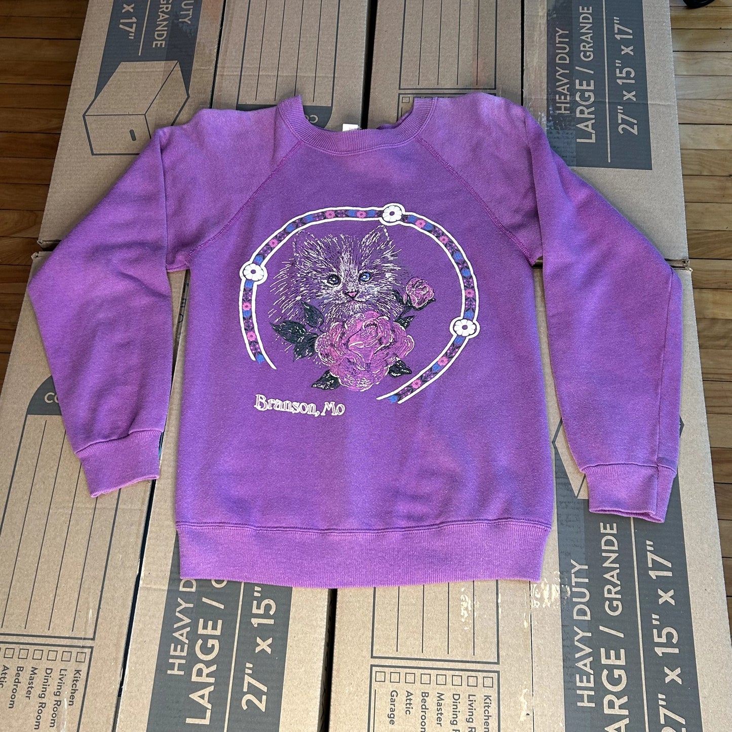 Vintage Purple Kitten Sweatshirt Large
