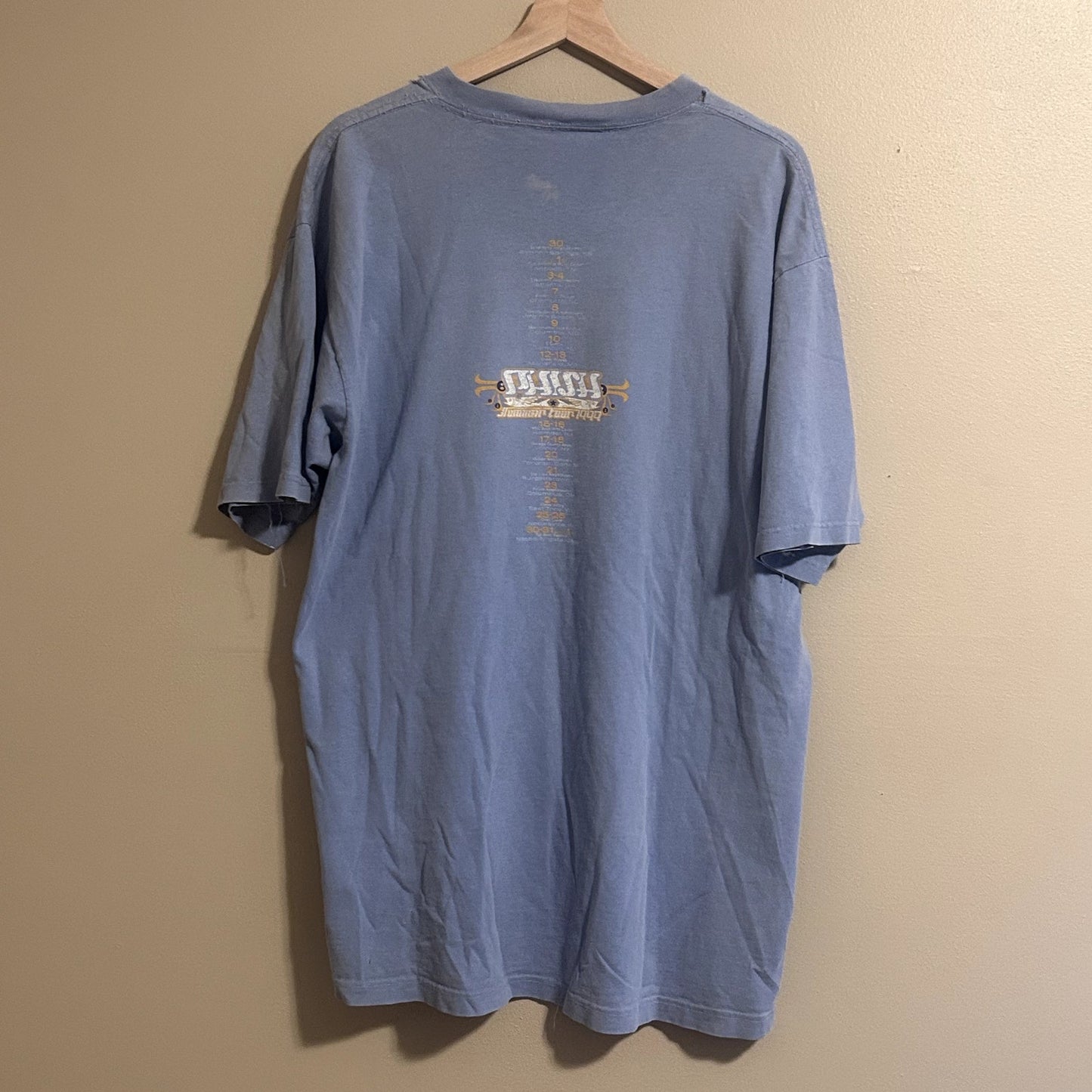 Vintage 90s Phish Concert T-Shirt Has paint stains XL